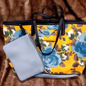Marc by Marc Jacobs Metropolitote Jerrie Rose Tote Yellow Jacket Multi